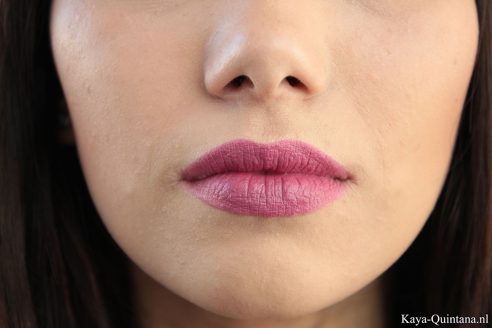 Look of the day Dark lipstick makeup look KayaQuintana